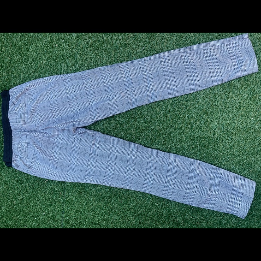 Zara Small Plaid Trousers!
